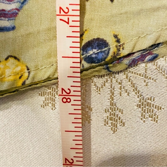 RVCA Camels & Urns Yellow Purple Short Sleeve Button Down Men’s Slim Large.    C - Picture 9 of 9